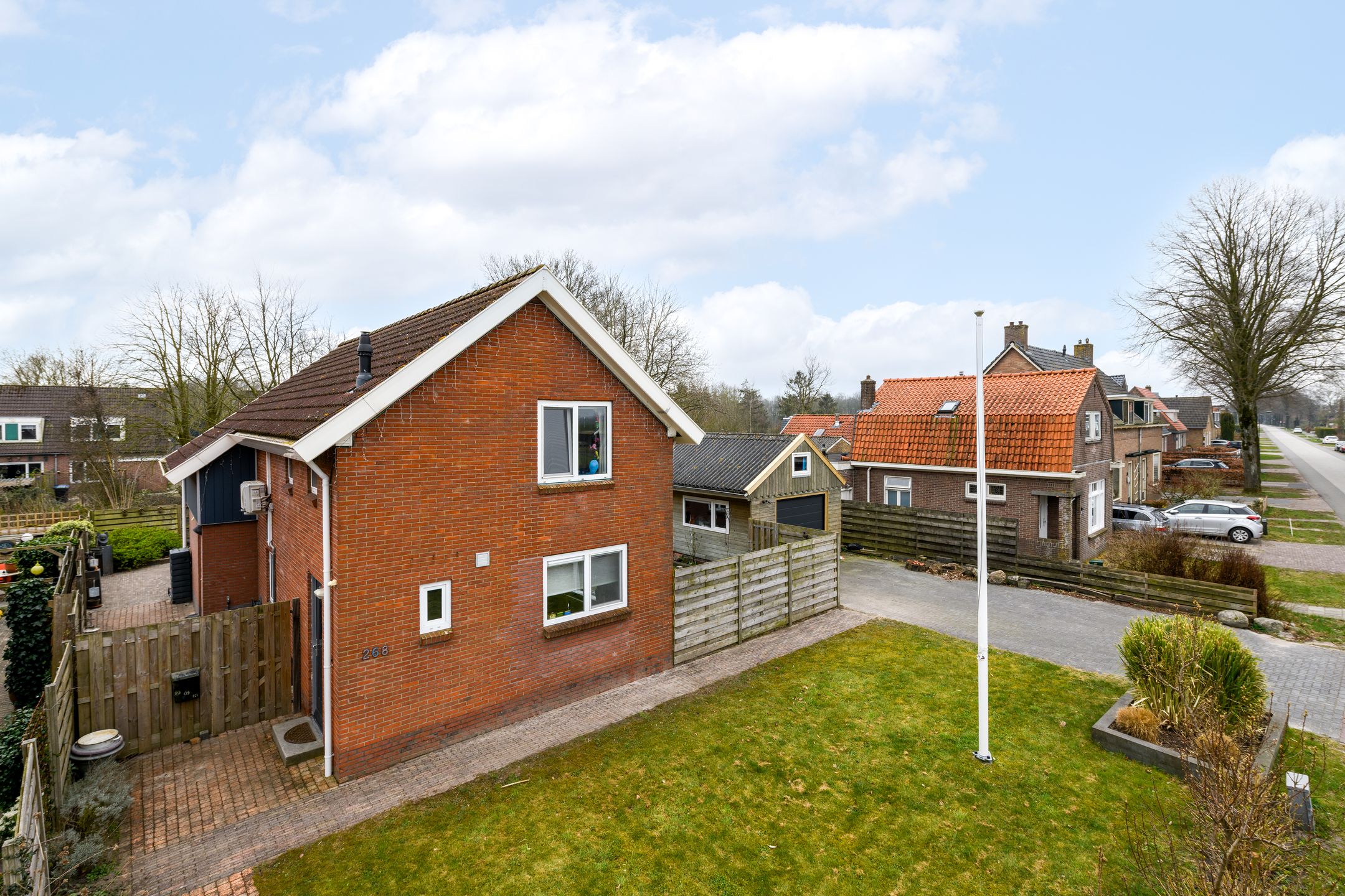 Foto 42 van Aengwirderweg 268