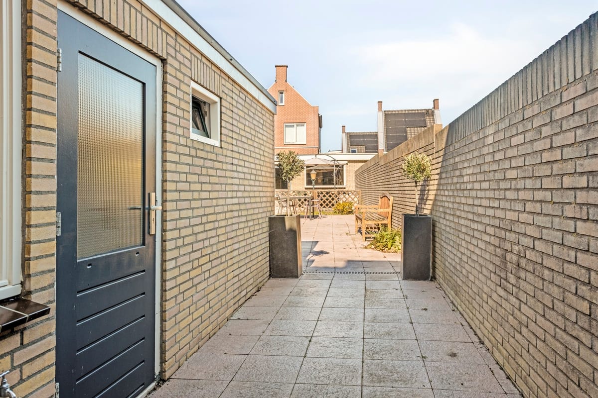 Foto 20 van Oosterstraat 92