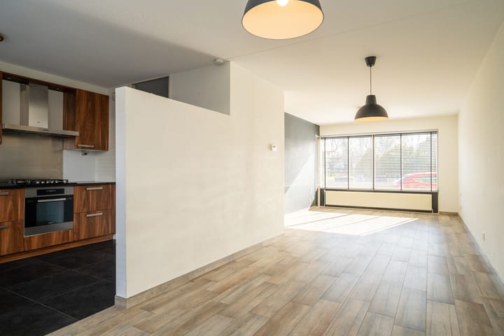 Foto 2 van Helenastraat 36