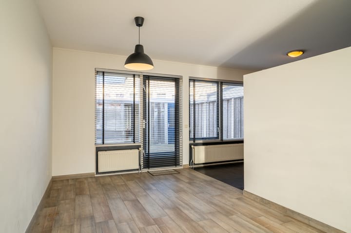 Foto 9 van Helenastraat 36