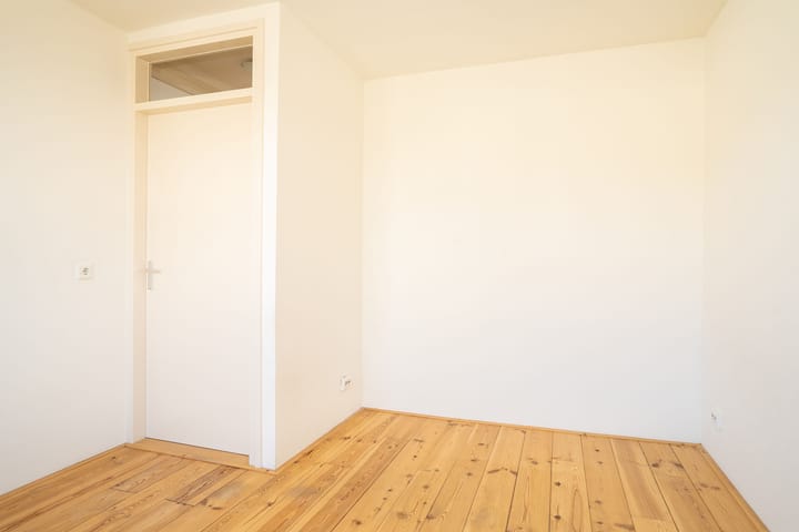 Foto 14 van Helenastraat 36