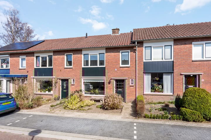 Bekijk foto van Nachtegaalstraat 18