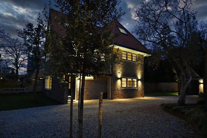 Photo 3 of Lothariuslaan 47