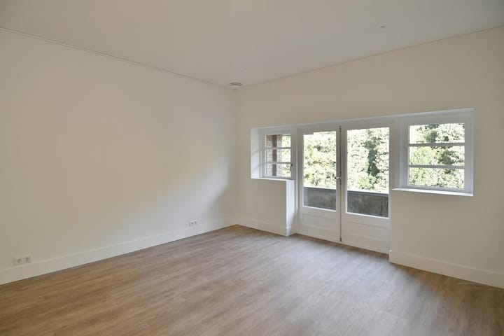 Foto 12 van Lothariuslaan 47