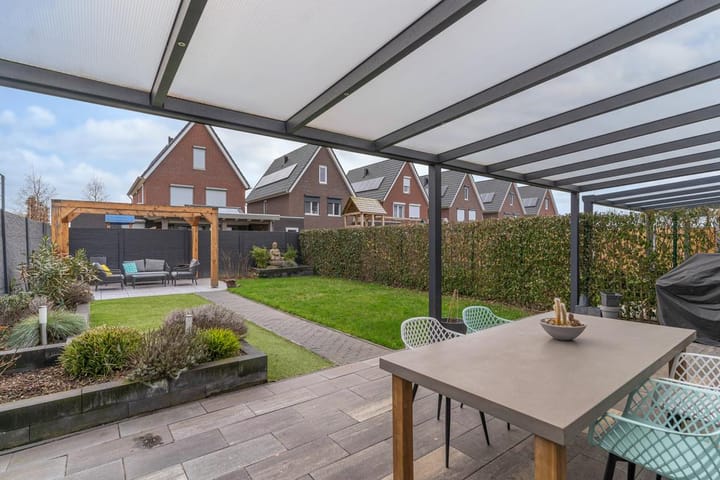 Foto 26 van Amalialaan 16