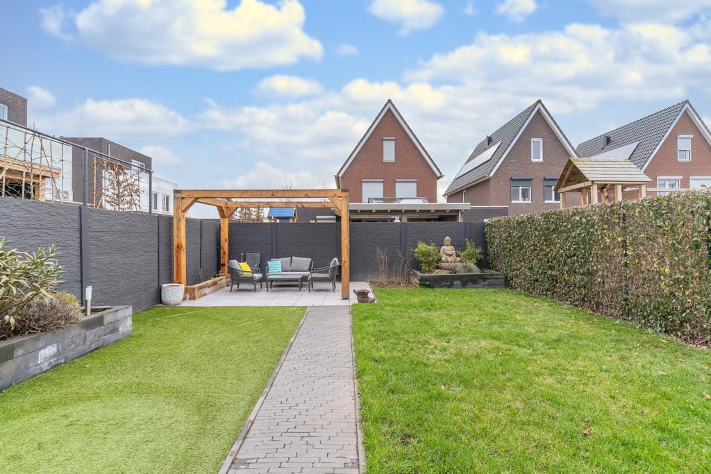 Foto 28 van Amalialaan 16