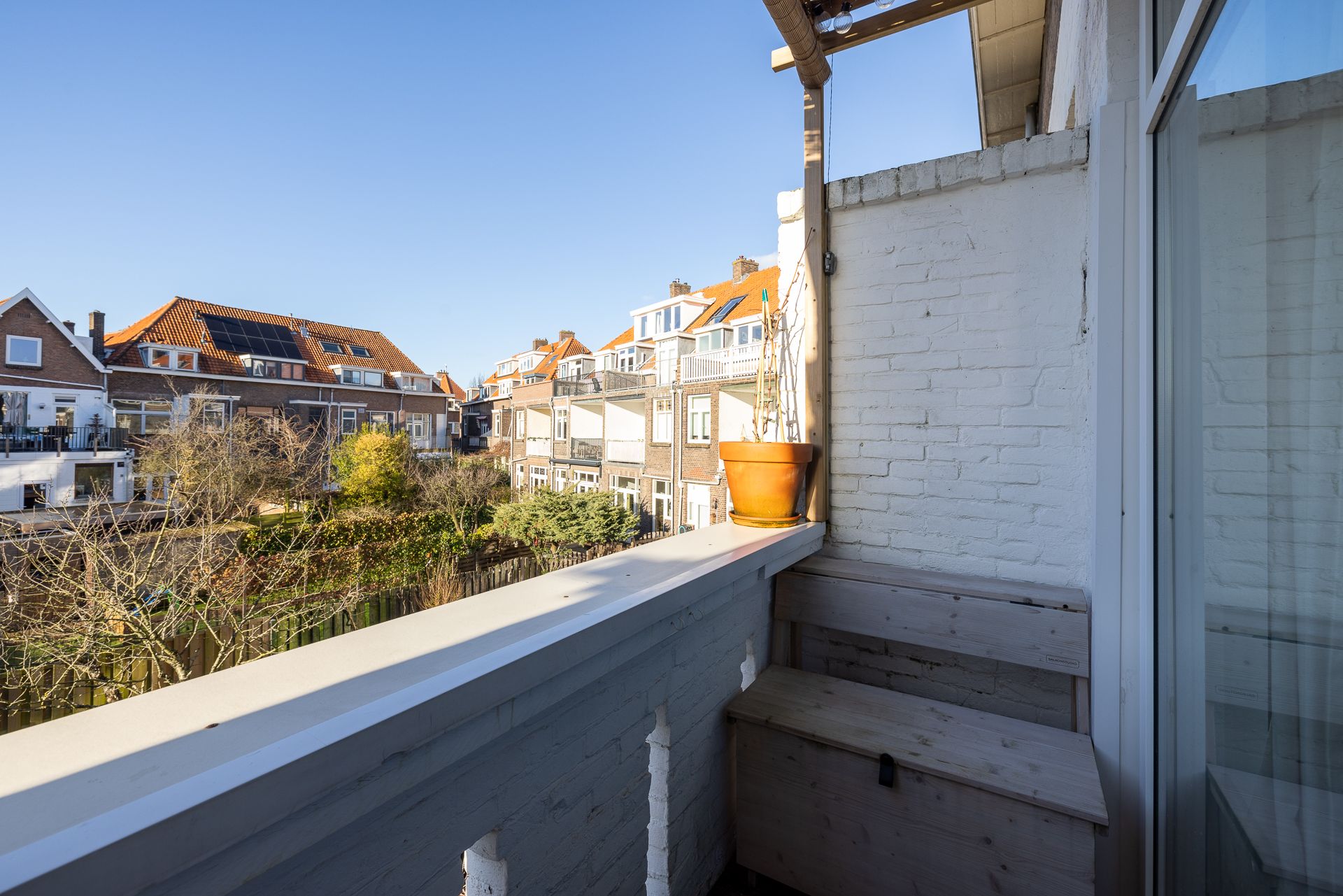 Photo 3 of Jan Willem Frisostraat 8-B