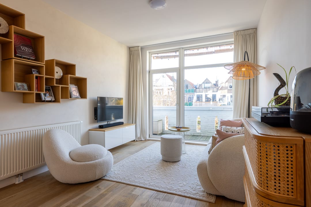 Photo 8 of Jan Willem Frisostraat 8-B