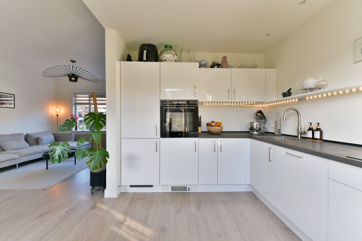 Foto 19 van Leliestraat 2-A