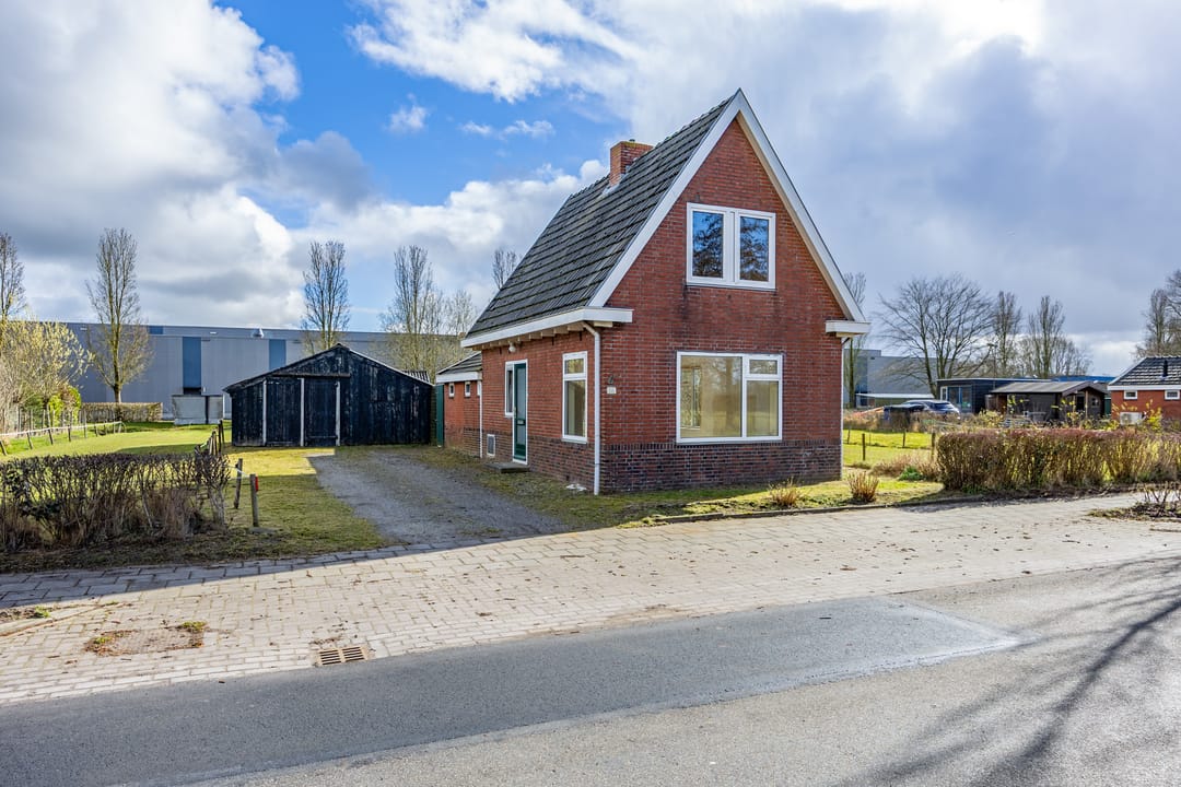 Foto 1 van Lutjegasterweg 16