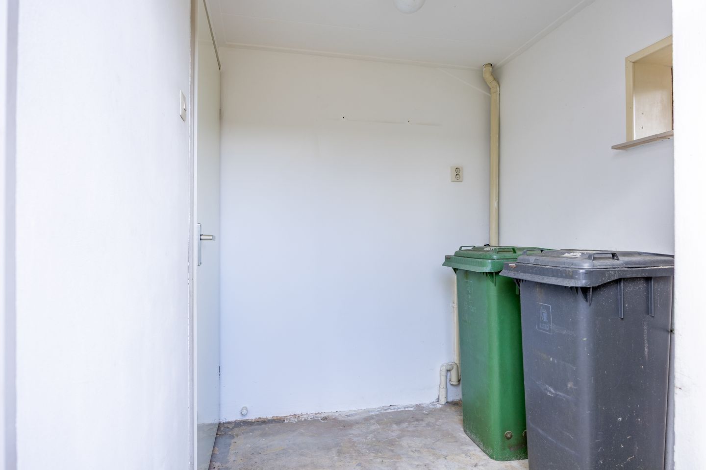 Foto 20 van Lutjegasterweg 16