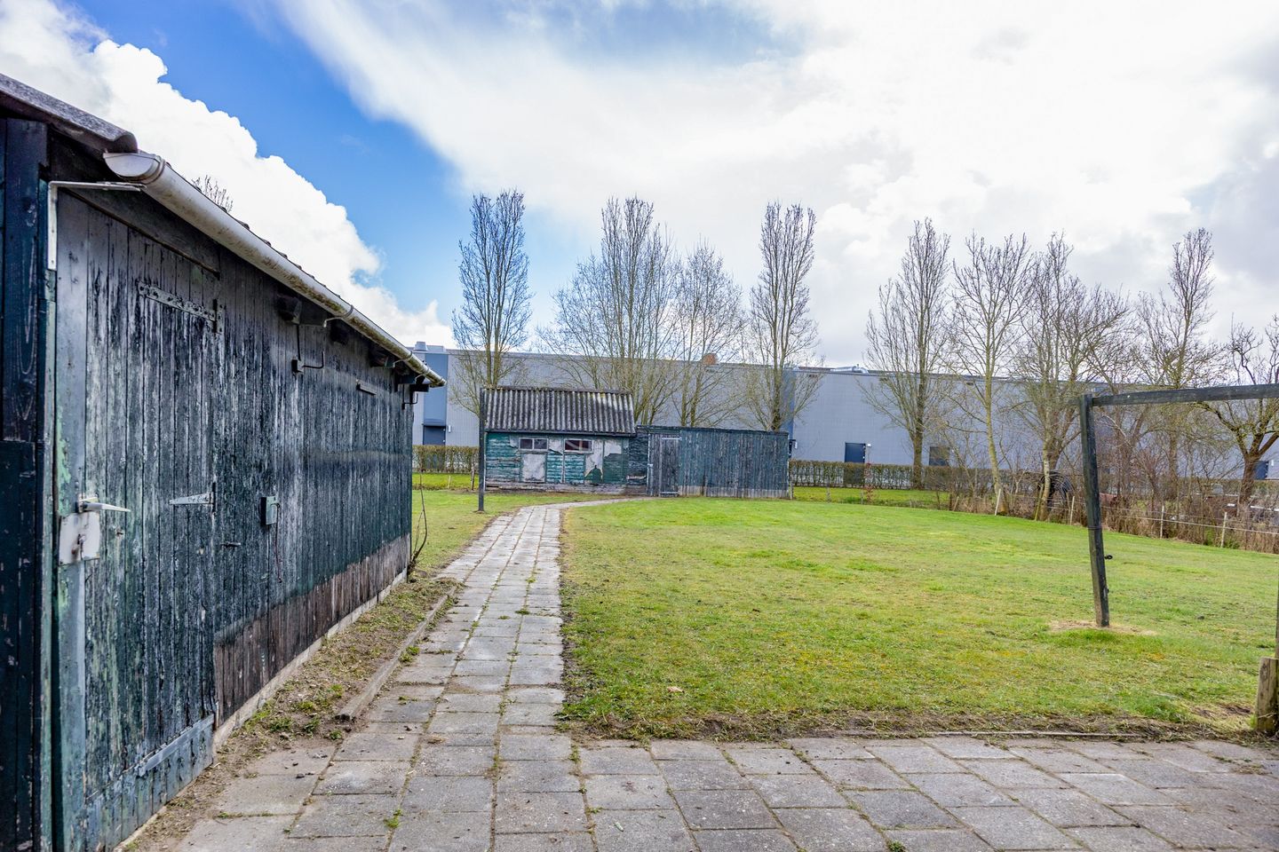 Foto 29 van Lutjegasterweg 16