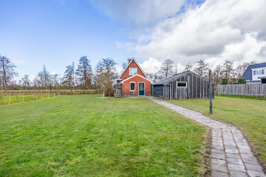 Foto 32 van Lutjegasterweg 16