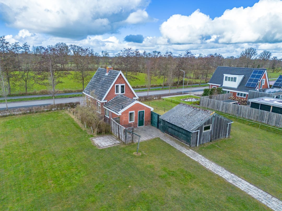 Foto 41 van Lutjegasterweg 16