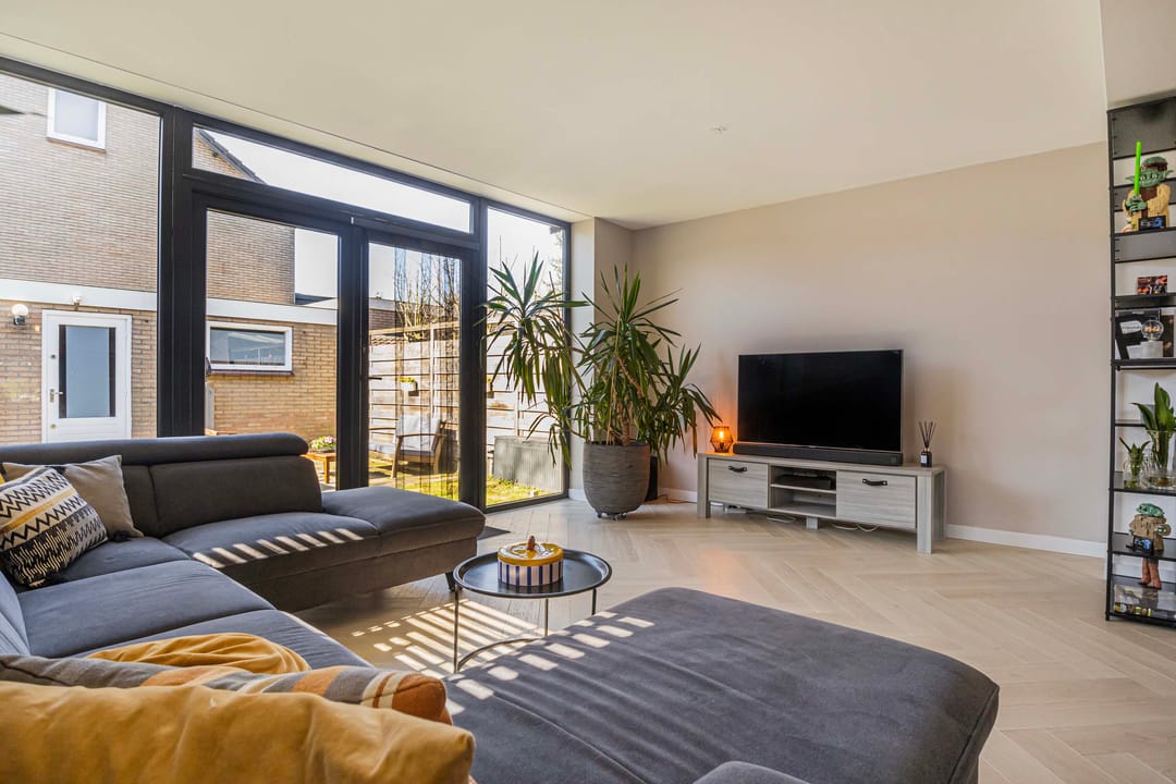 Foto 7 van Pollux 57