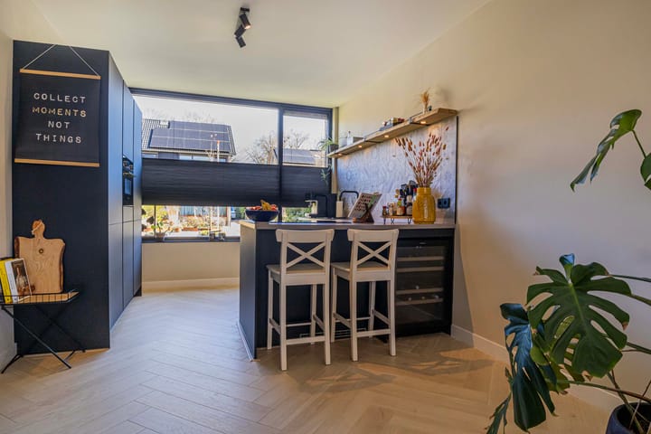 Foto 12 van Pollux 57