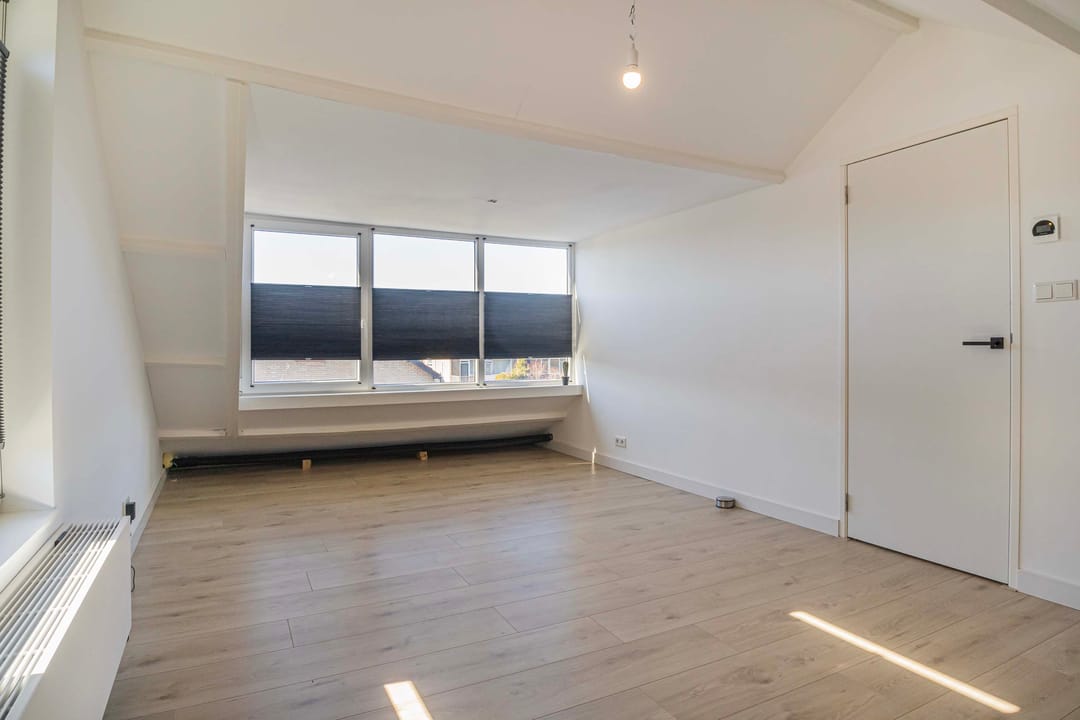 Foto 31 van Pollux 57