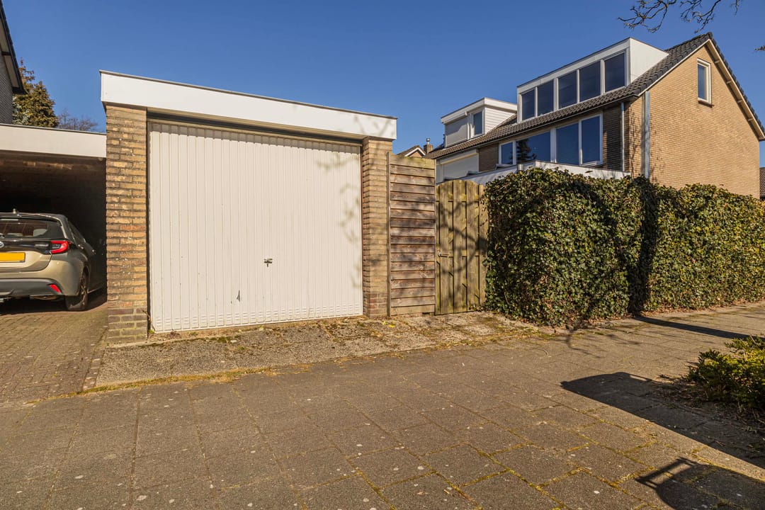 Foto 37 van Pollux 57