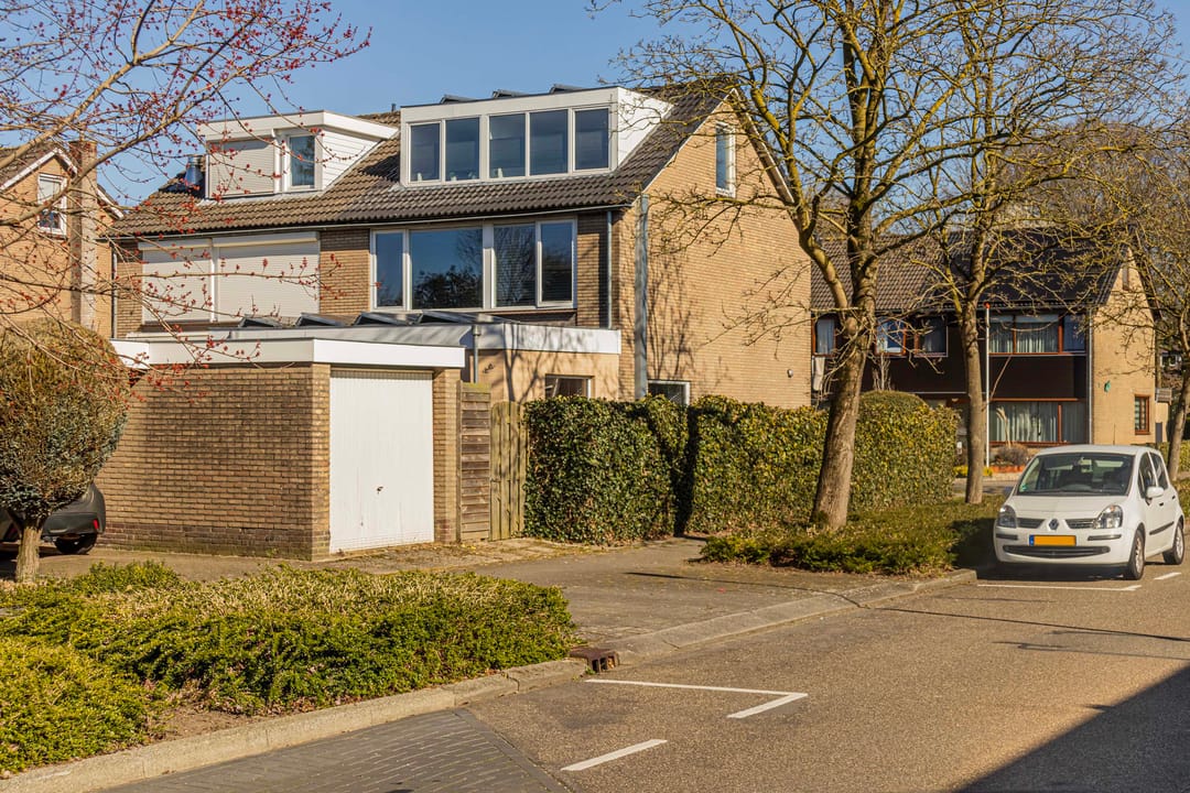 Foto 38 van Pollux 57