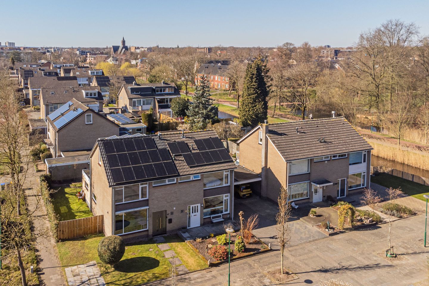 Foto 40 van Pollux 57