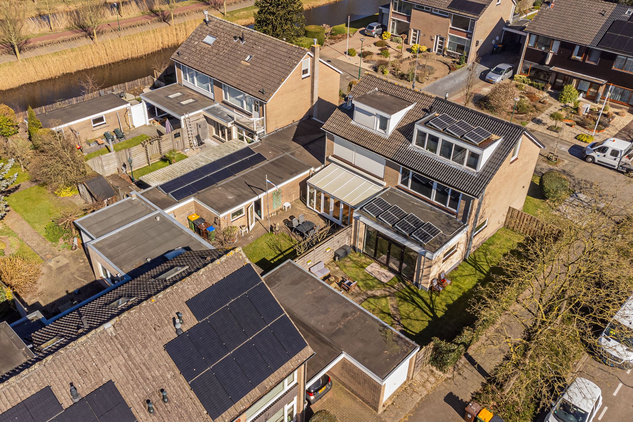 Foto 42 van Pollux 57