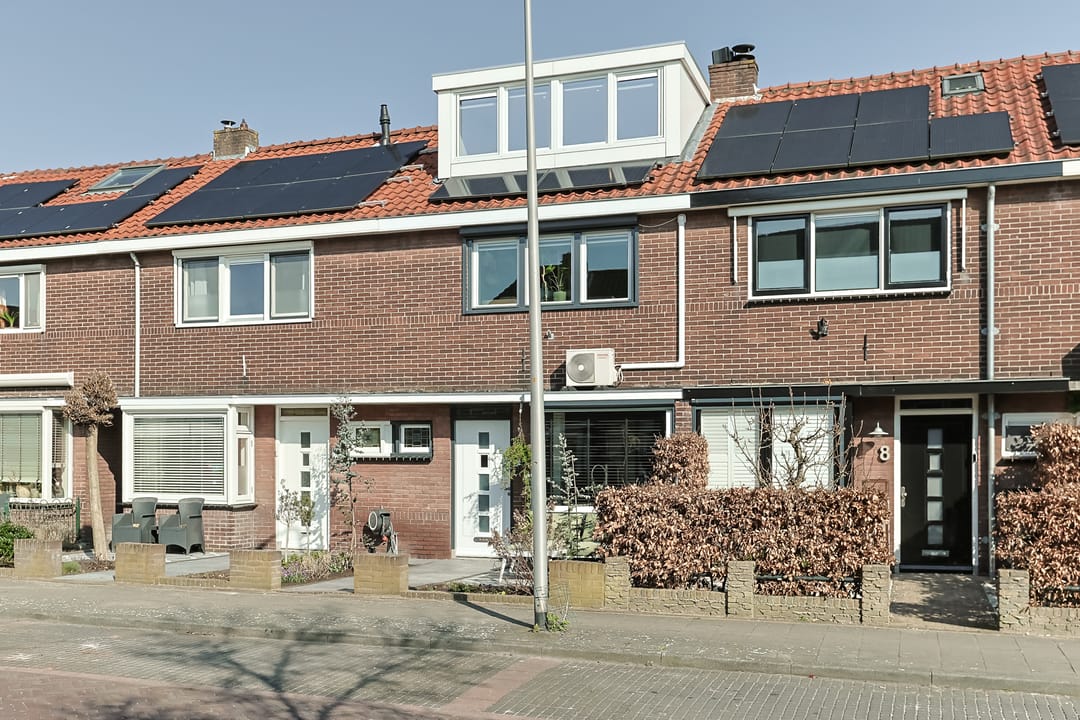 Photo 2 of Ruisdaelstraat 10