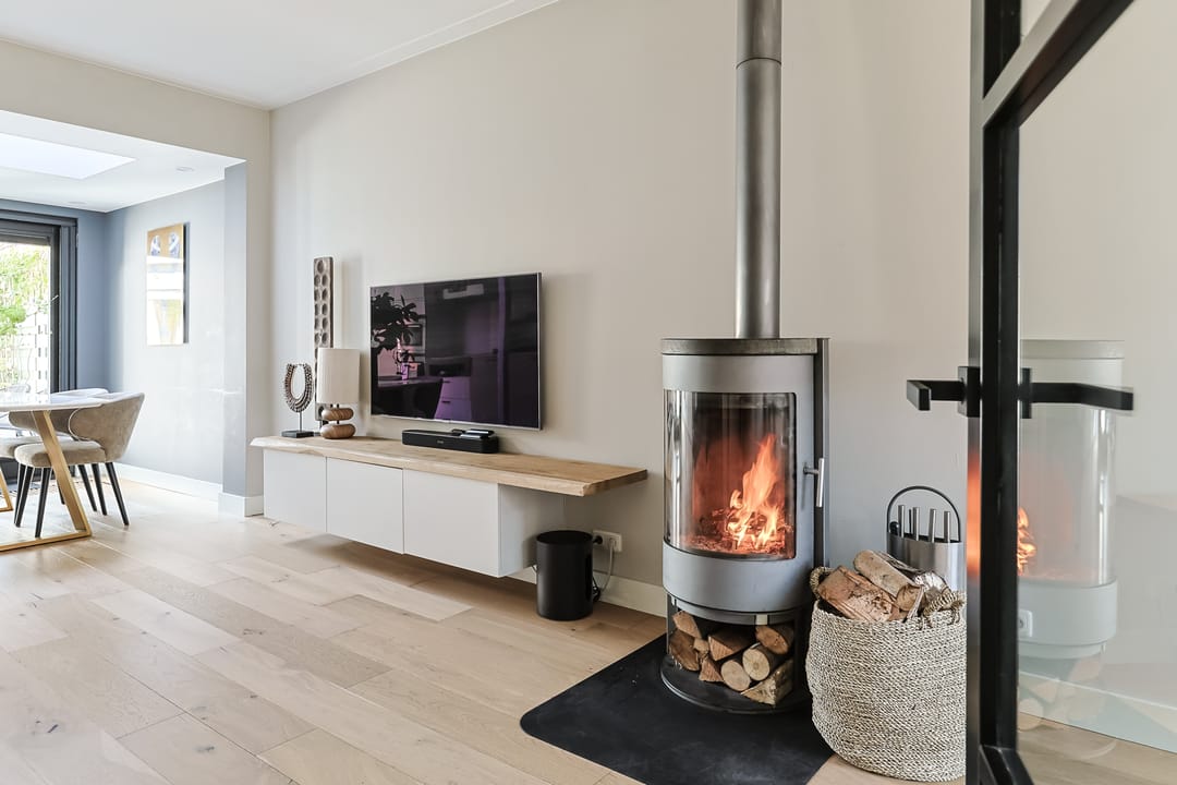 Photo 11 of Ruisdaelstraat 10