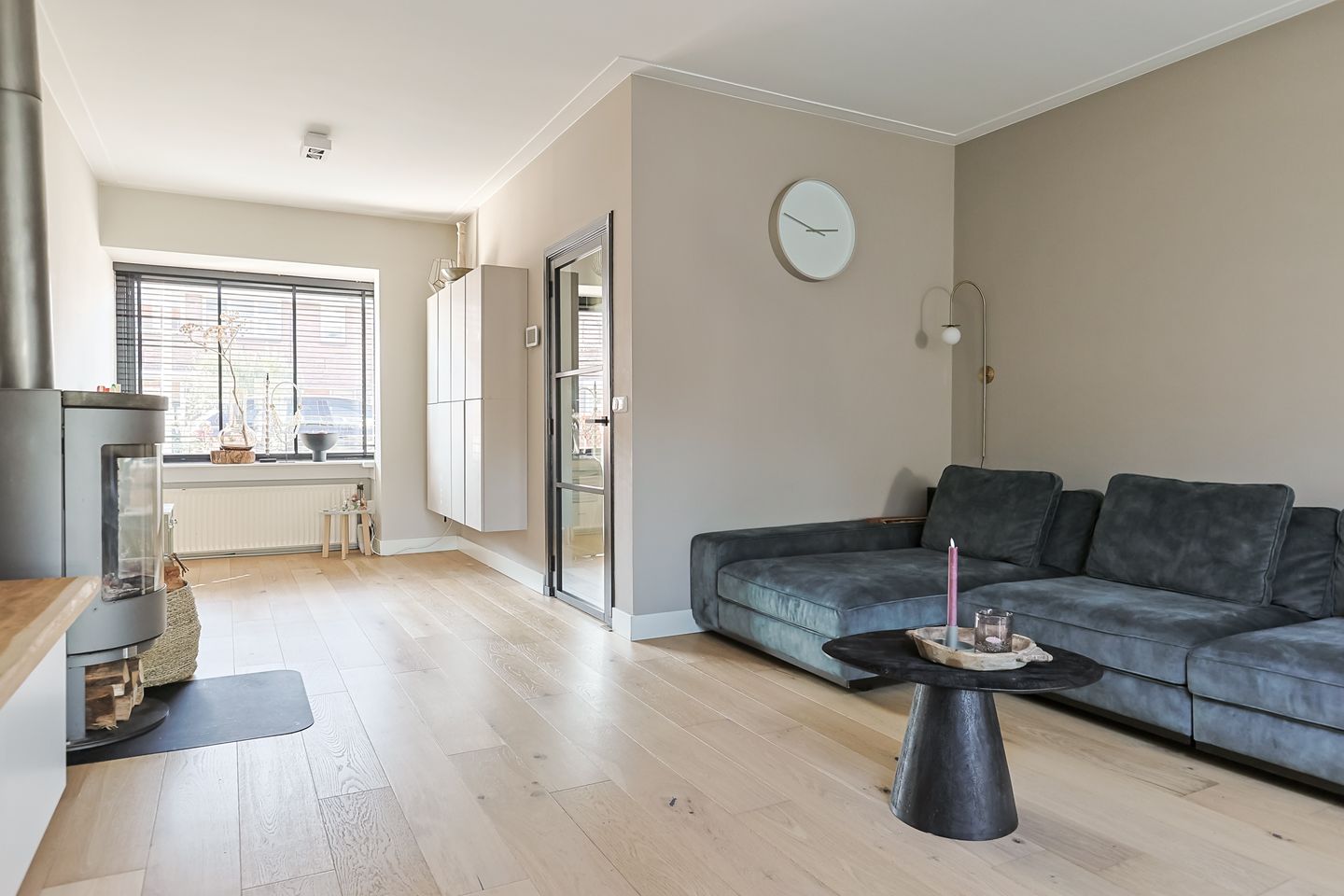 Photo 14 of Ruisdaelstraat 10