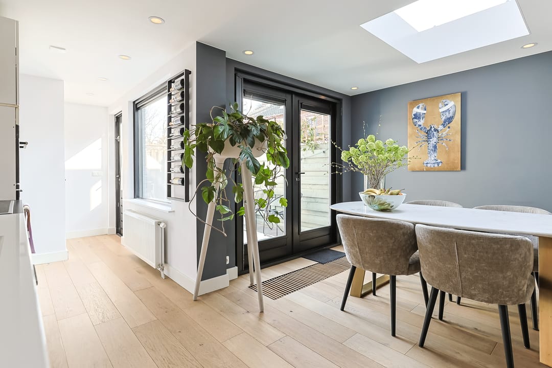 Photo 22 of Ruisdaelstraat 10