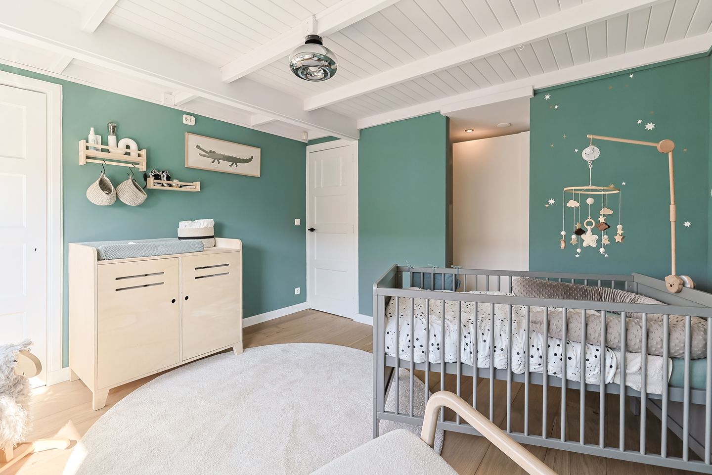 Photo 34 of Ruisdaelstraat 10