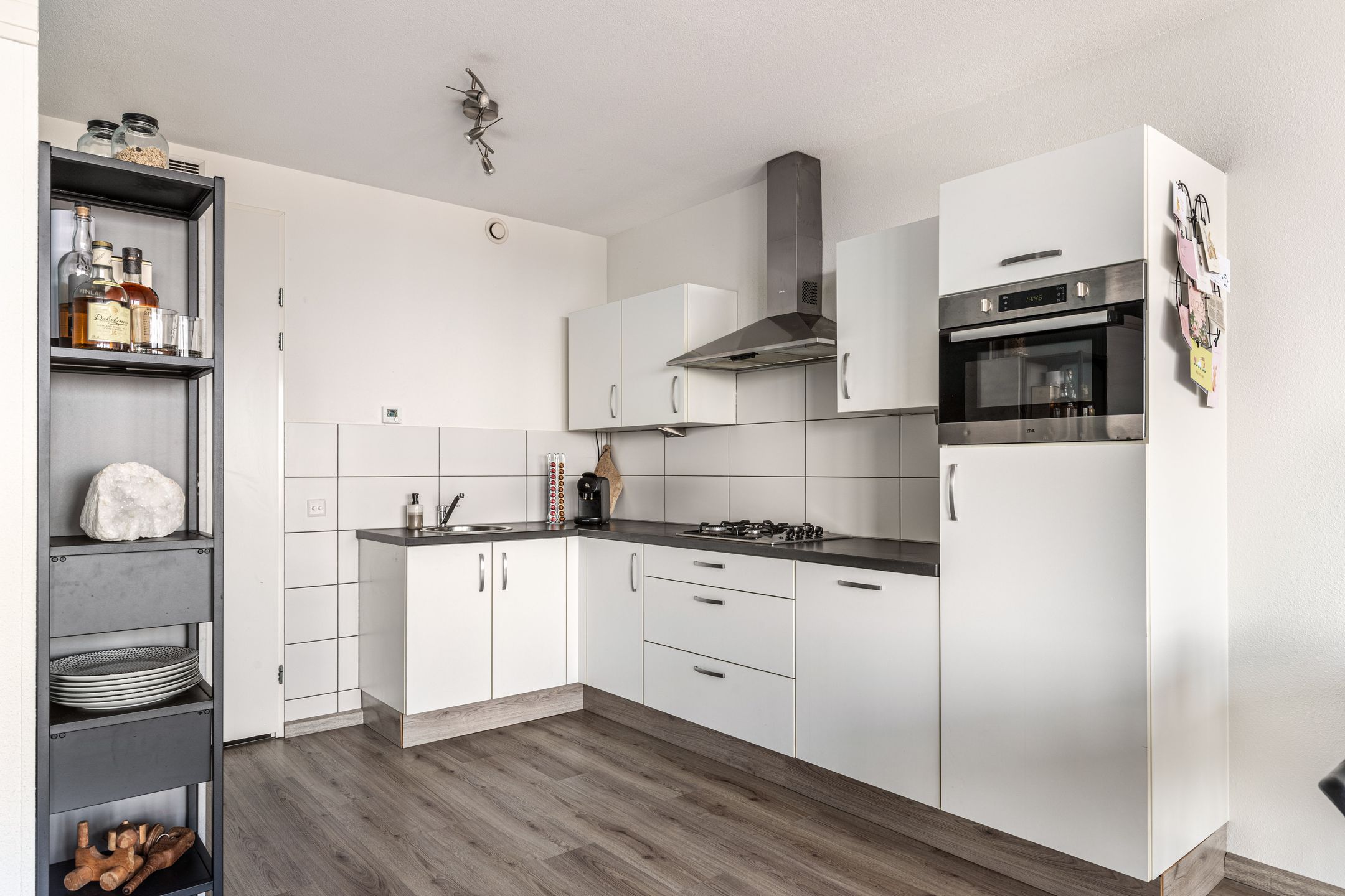 Foto 12 van Raadhuisplein 184