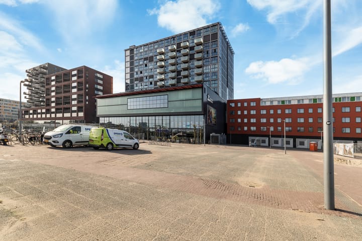 Foto 20 van Raadhuisplein 184