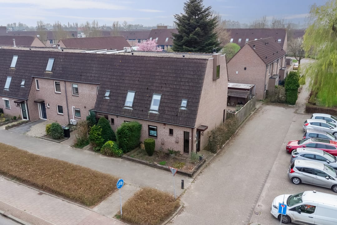 Foto 1 van 't Hoge Eind 56