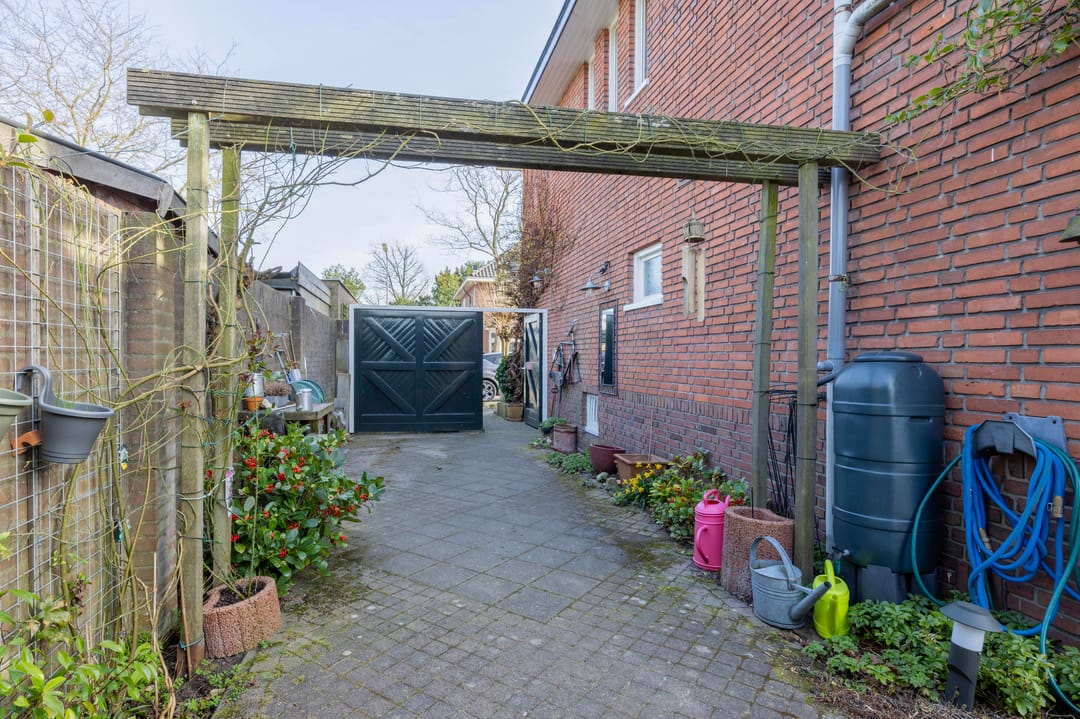 Foto 32 van De Genestetlaan 55