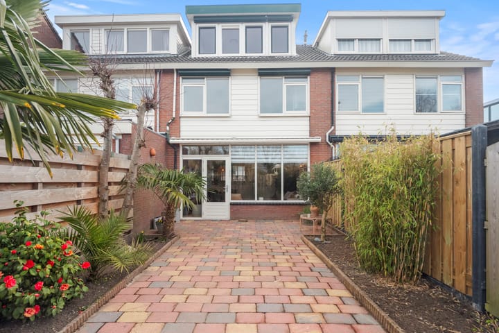 Foto 18 van Kruiszwin 3719