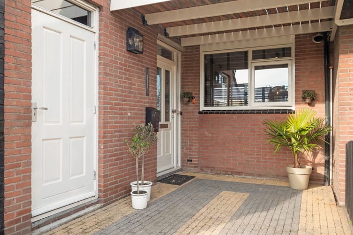 Foto 2 van Kruiszwin 3719