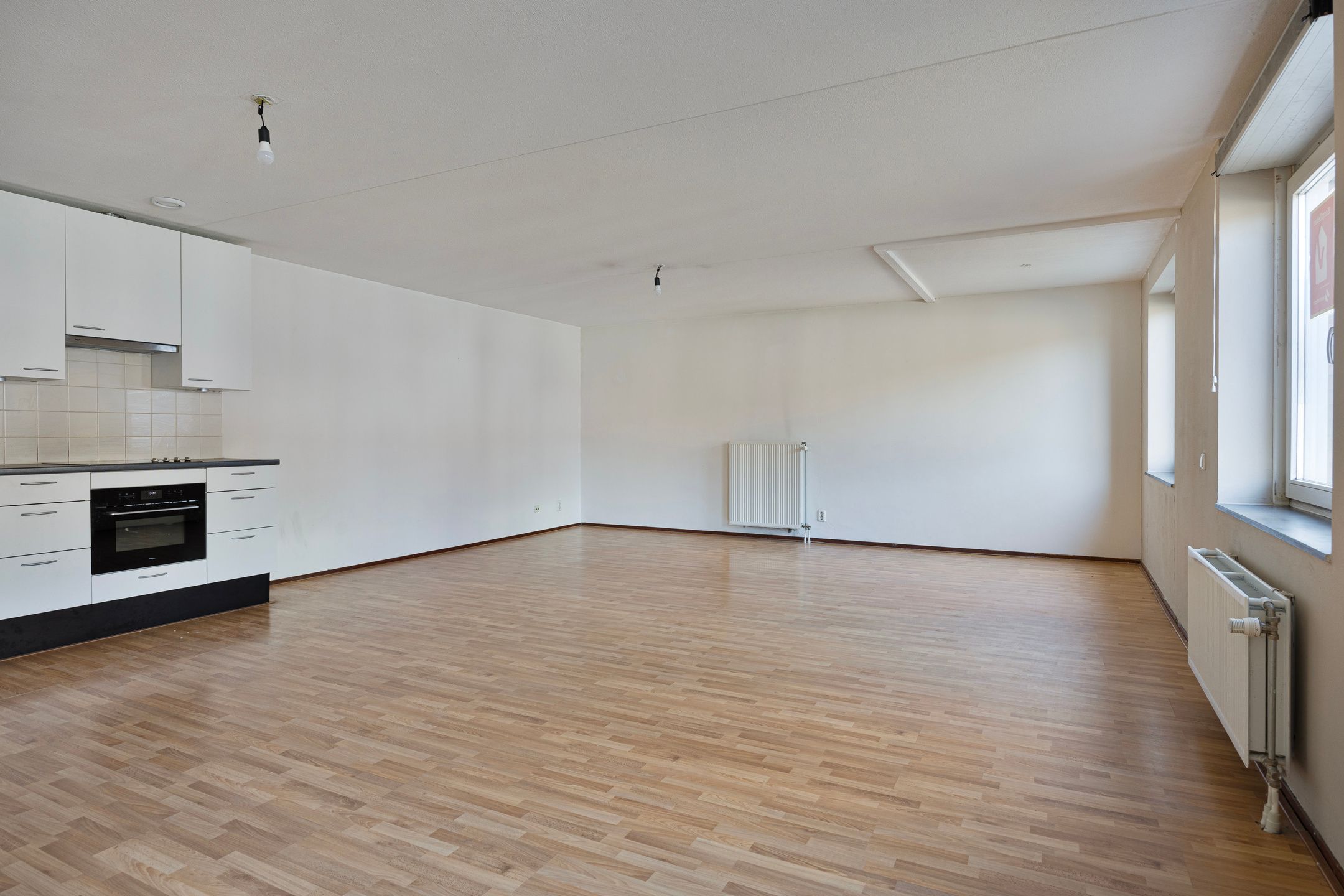 Foto 12 van Willem Dudokplein 2