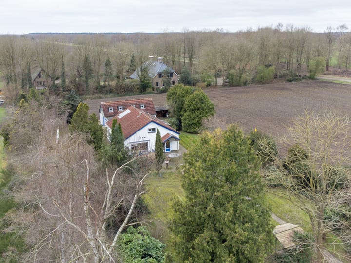 Foto 1 van Dorpsstraat 12