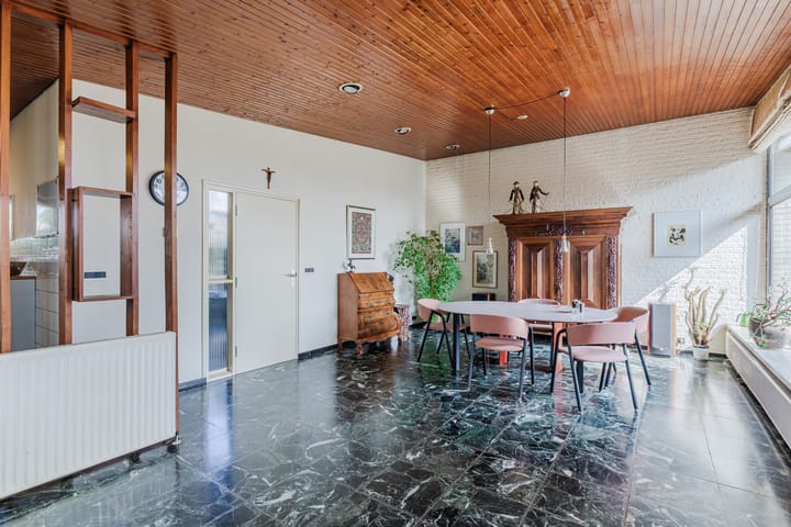 Foto 21 van Broekstraat 10