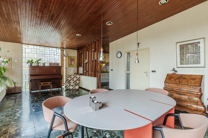 Foto 22 van Broekstraat 10