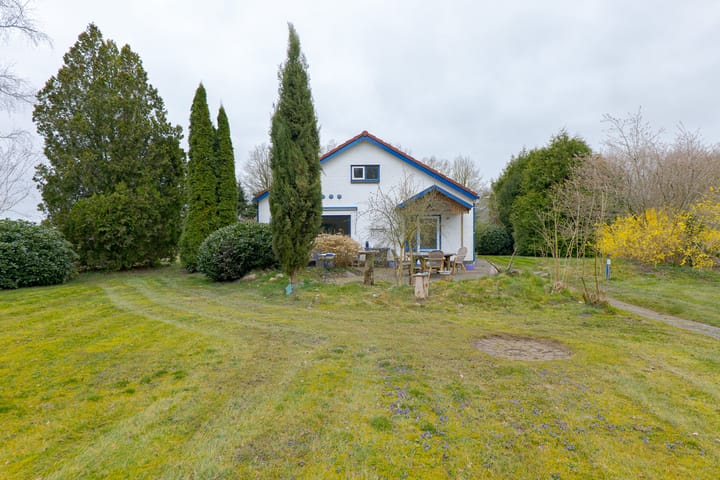 Foto 61 van Dorpsstraat 12