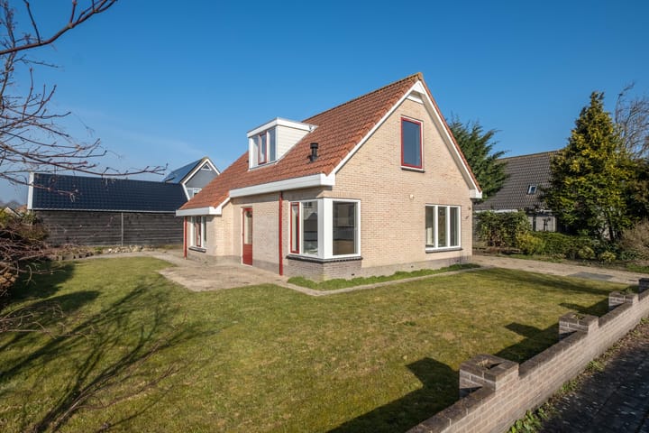 Photo 10 of It String 39