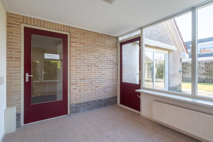 Photo 29 of It String 39