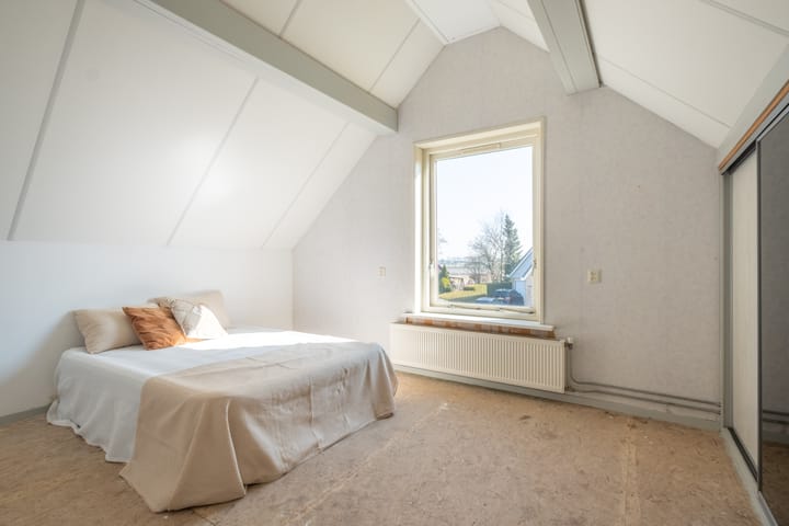 Photo 37 of It String 39