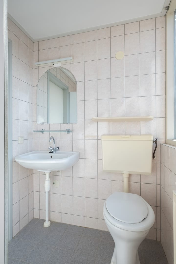 Photo 45 of It String 39