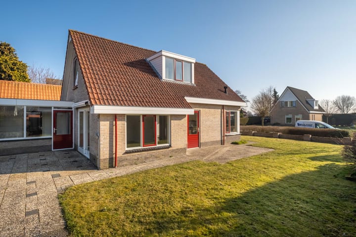 Photo 49 of It String 39