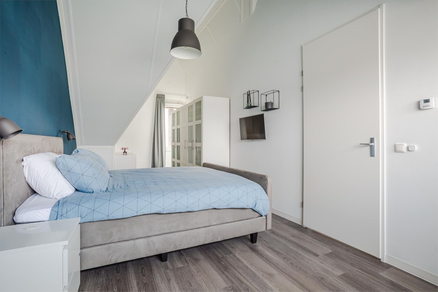 Foto 25 van Van de Weerdstraat 6