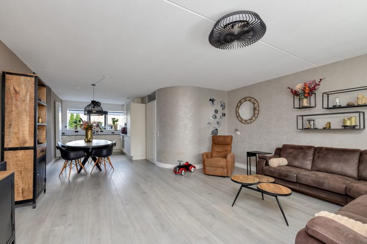 Foto 9 van Rosa Spierplantsoen 153