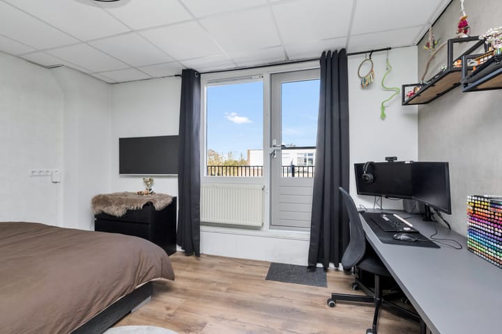 Foto 24 van Rosa Spierplantsoen 153