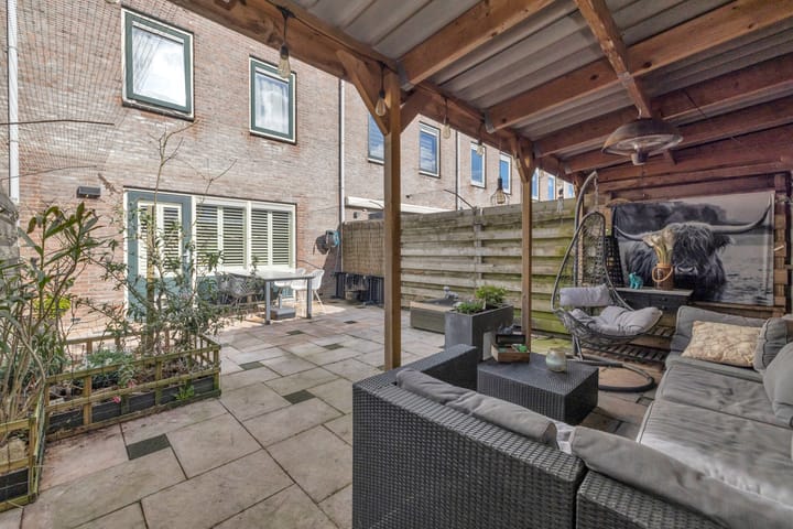 Foto 33 van Rosa Spierplantsoen 153